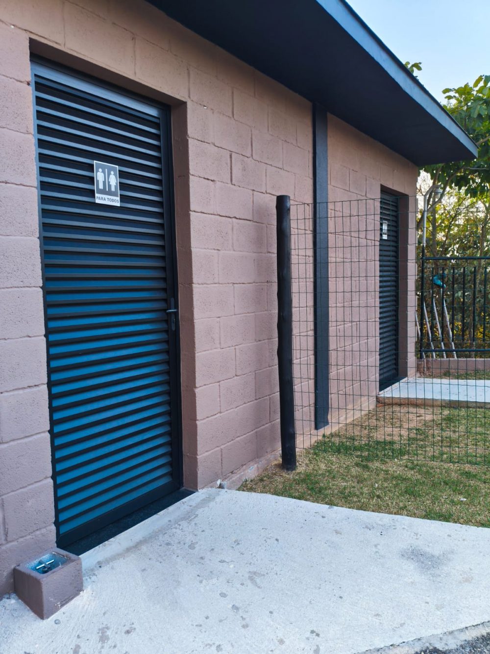 f66d7e7f-49f2-4536-a8d8-a092d382b36b