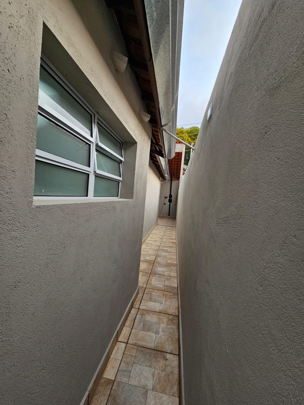 6d9ddfc0-a872-4143-9a72-792f3deb132c