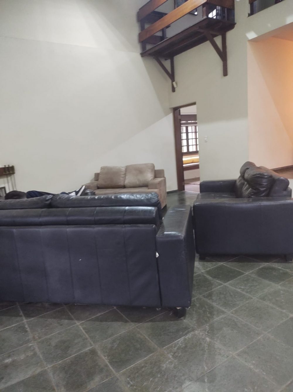 988e15b2-d345-4895-8245-0411c430ec6e