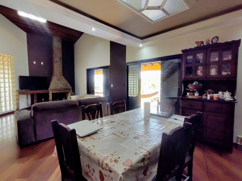 7ddbf79f-dcb5-47cc-82c7-c2fff98fa601