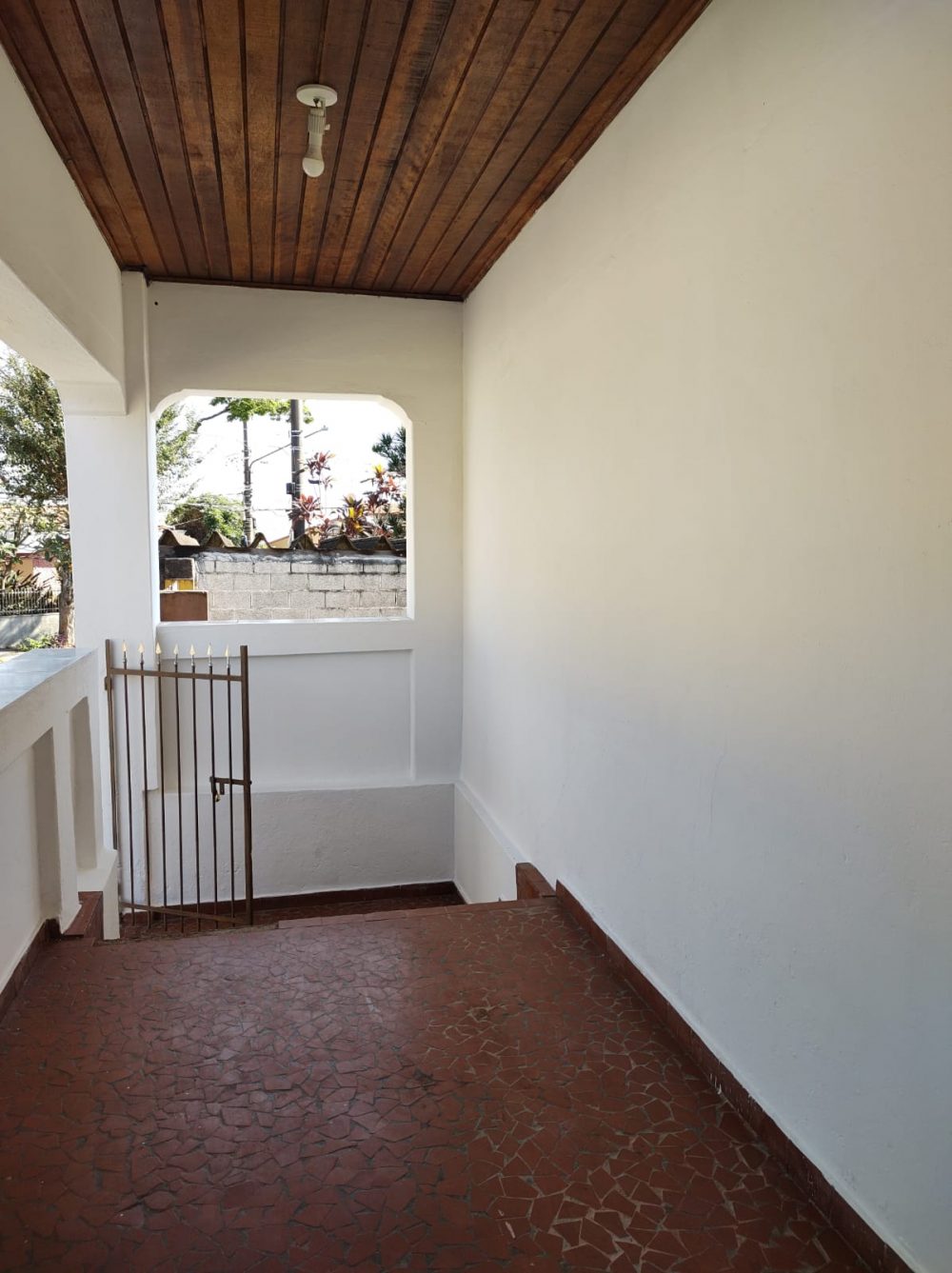 8cd8c3c2-e497-409e-a287-a23769a7e202