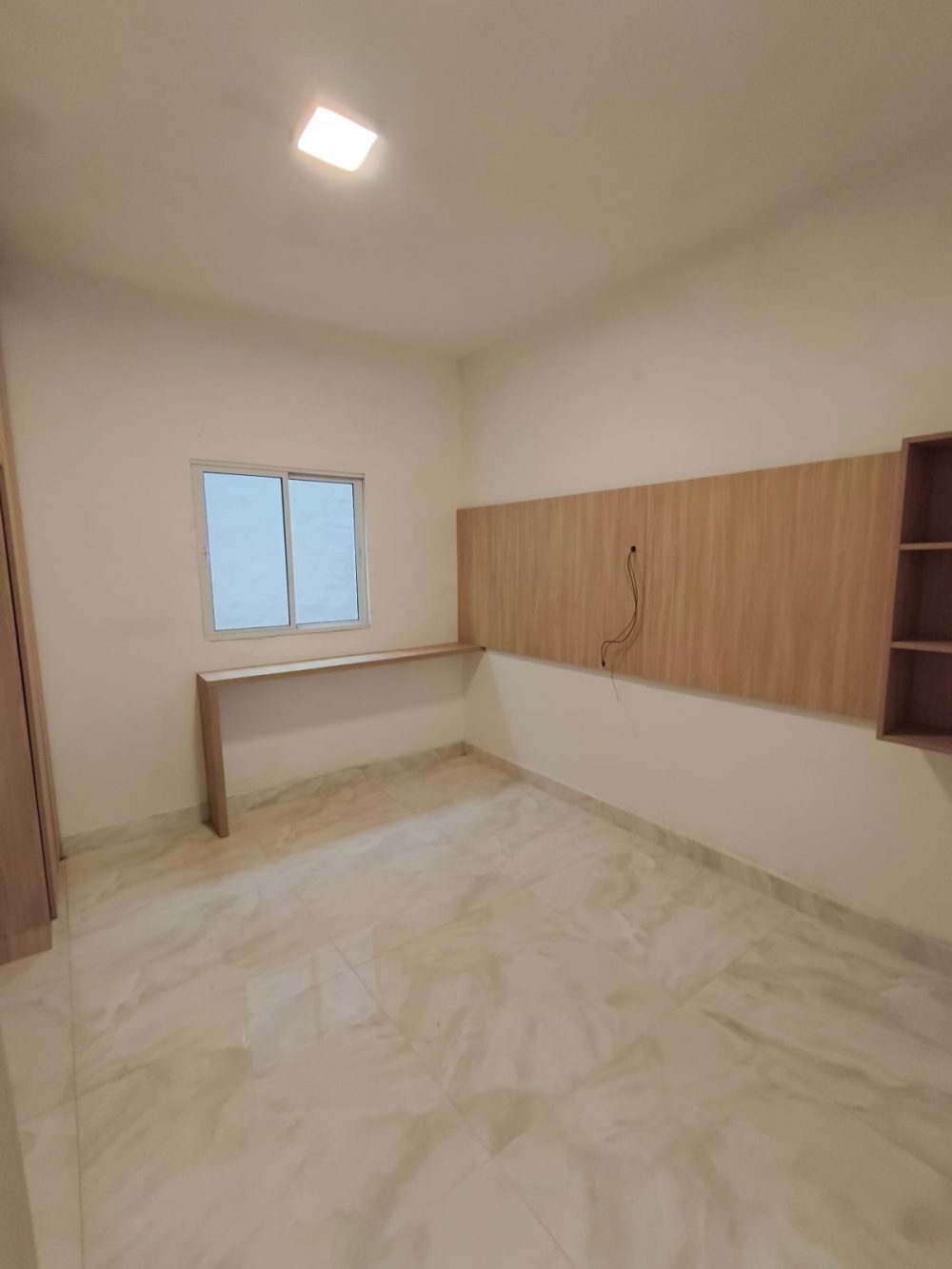 033b9fef-1167-4543-95f6-a12497144e6b