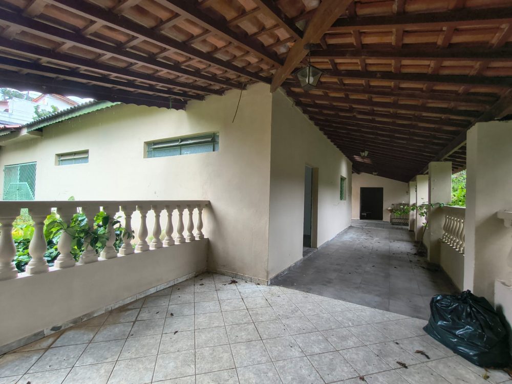 9bc8133d-eff2-4e7c-bb41-fd8e6adab489