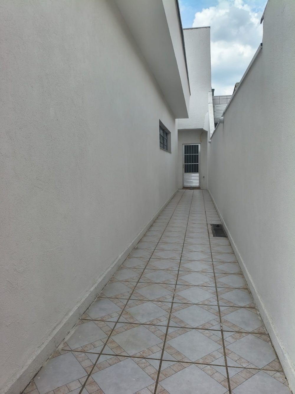 d6c08c87-cae1-4f69-85cc-8f26c6a7a1bf