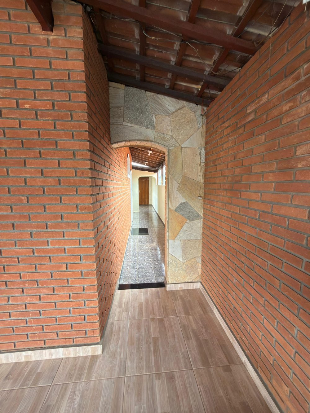 2fee7f02-ee82-41cf-b988-10bb03215703