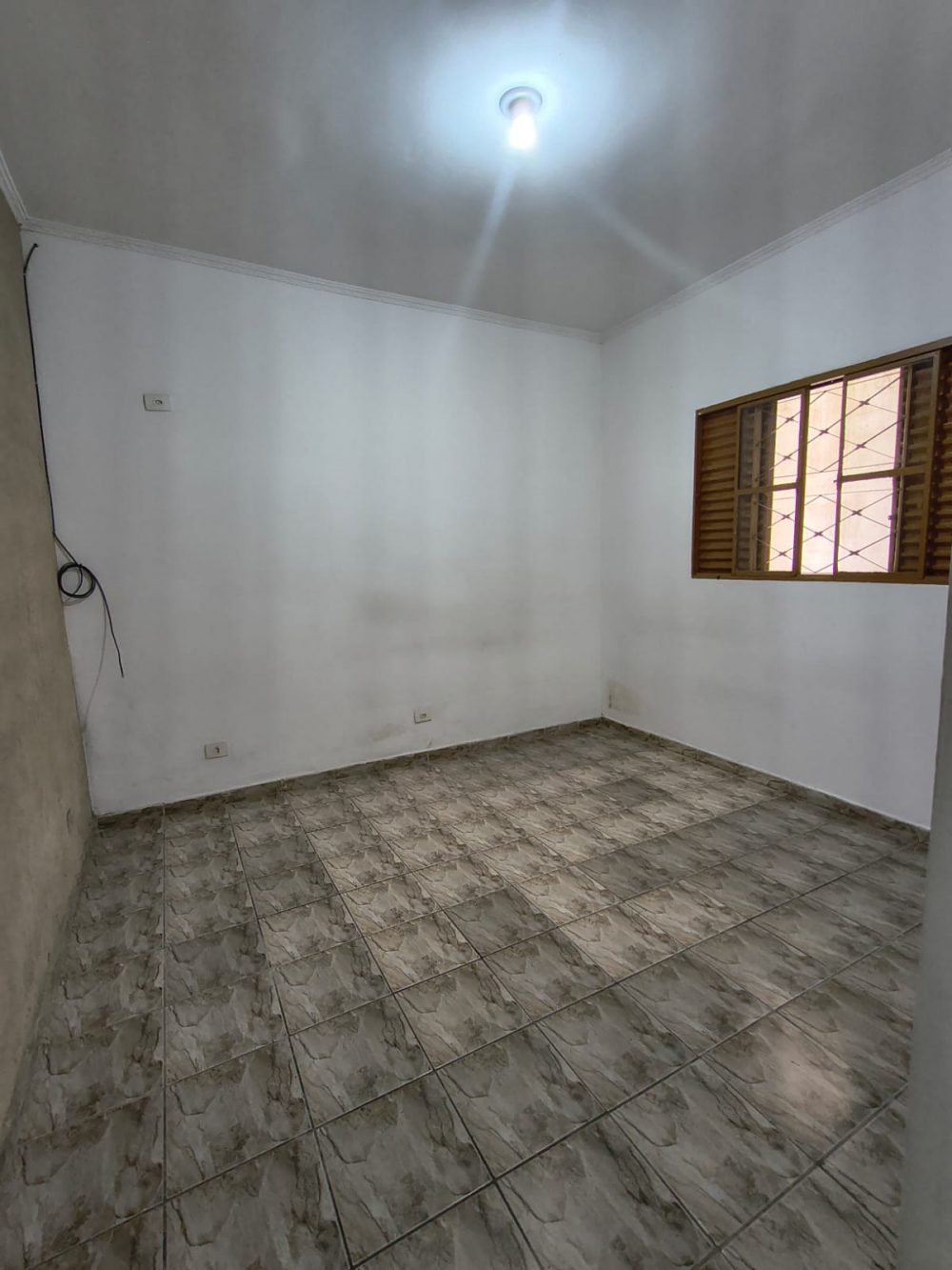 8bdf5c27-6371-46f5-ba21-4332267432ea