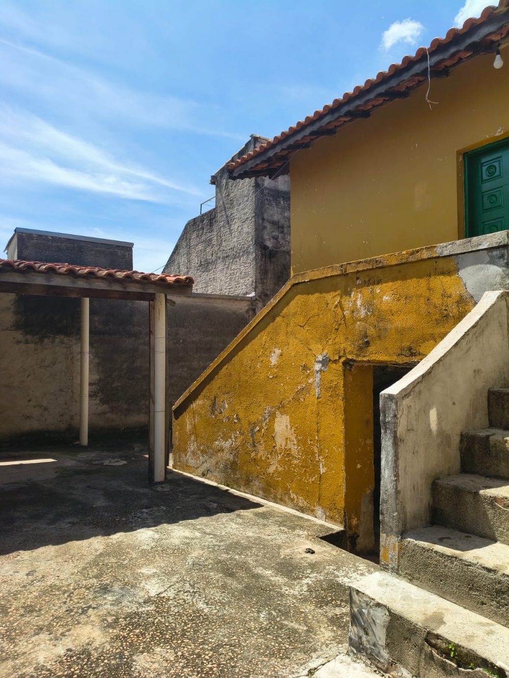 ea7cbc27-f907-490e-9534-184cb6cc526d