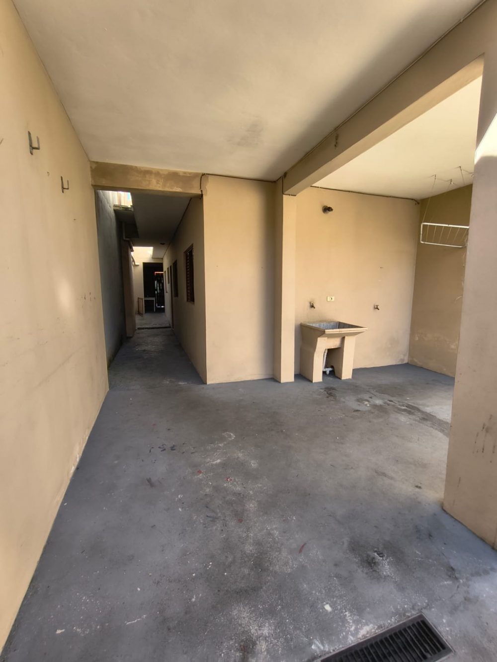 ff0175a5-48cf-4bb1-a1c0-0aad1eda686b