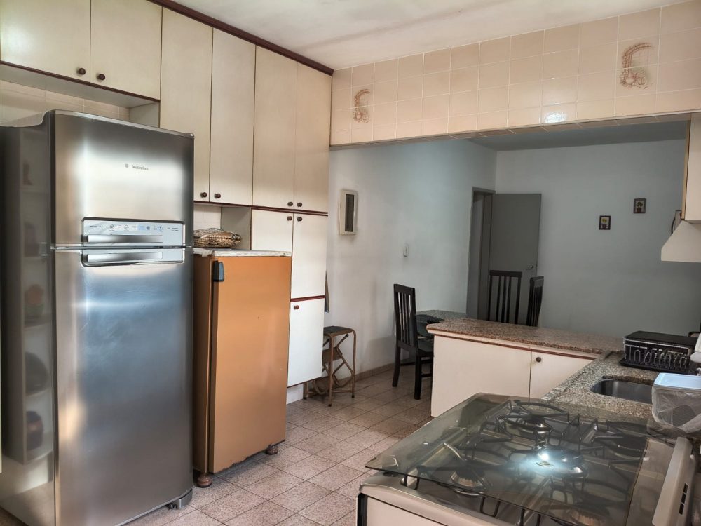 ce72cea0-56f7-42d6-8081-aac9f5f43d20