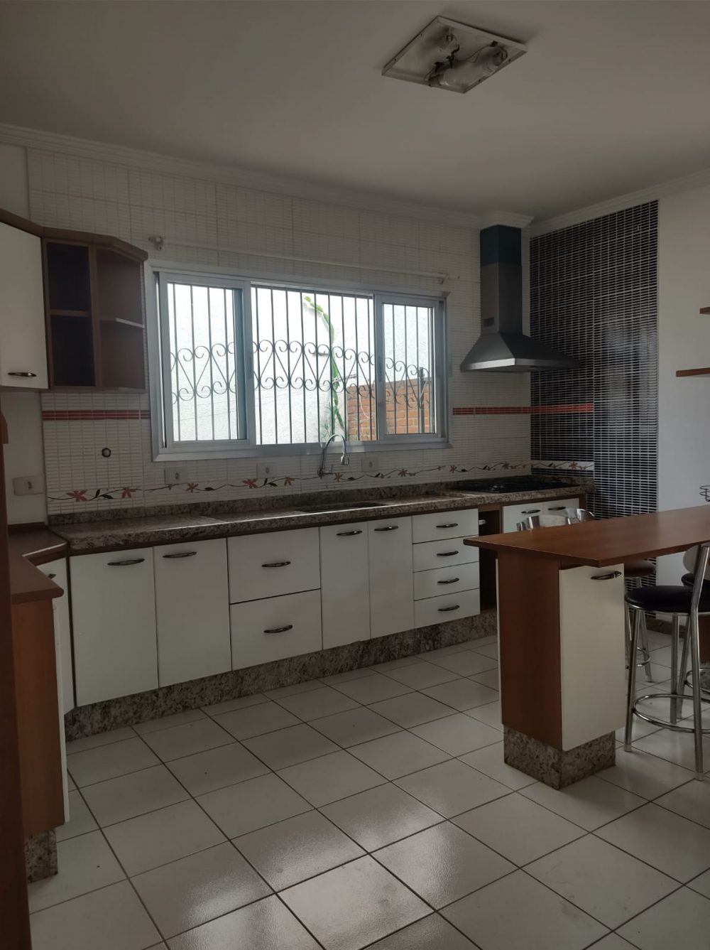 e8a1c582-fa52-4695-8b18-6a741aad1f45