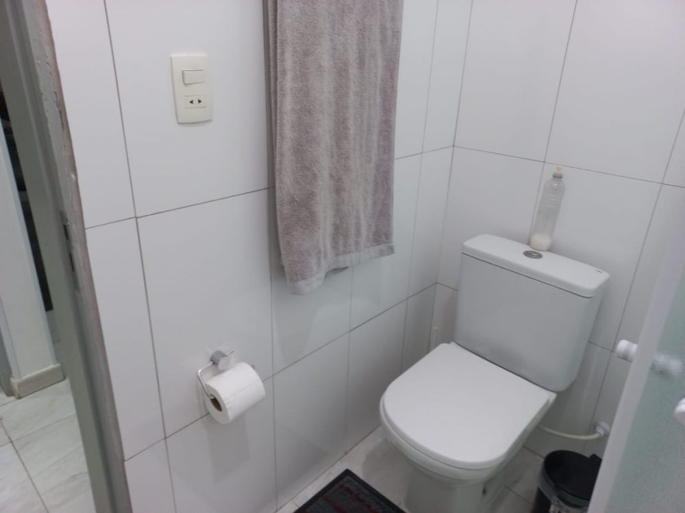 f7bb4f72-7a54-4a11-8201-ed89303552cc