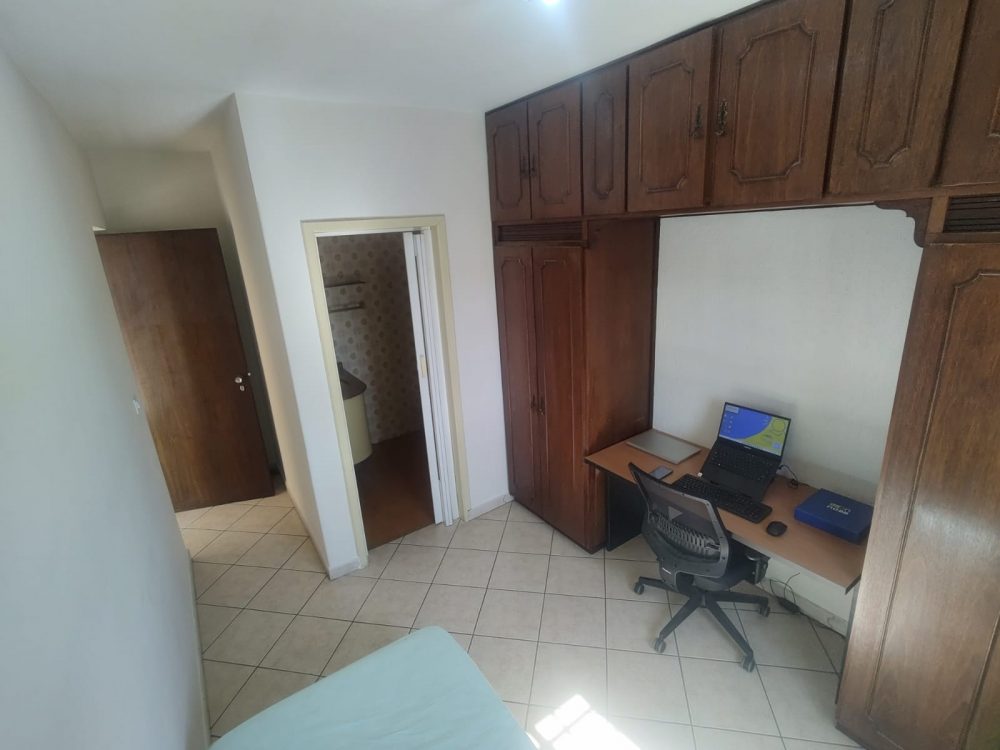 922e2612-5844-4323-8518-ddb8af7f9279